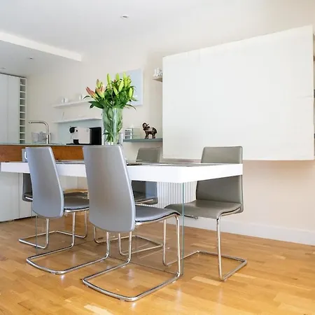 New 3 Bedroom Near Tower Bridge London Exterior photo