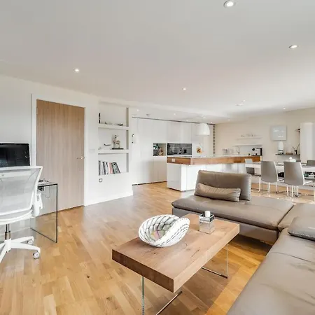 New 3 Bedroom Near Tower Bridge London Exterior photo